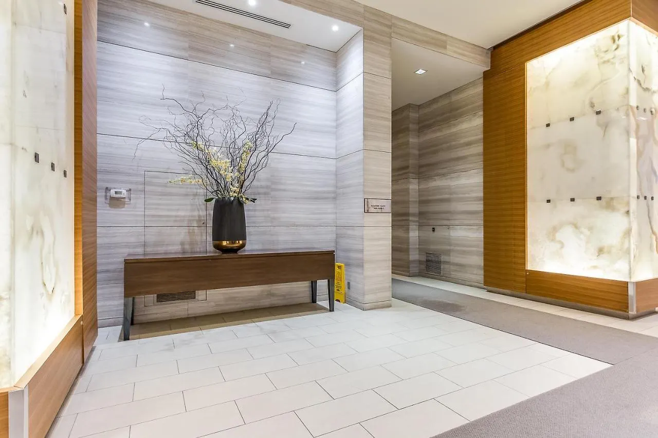 Apartmanhotel Toronto Rooms And Suites Condos