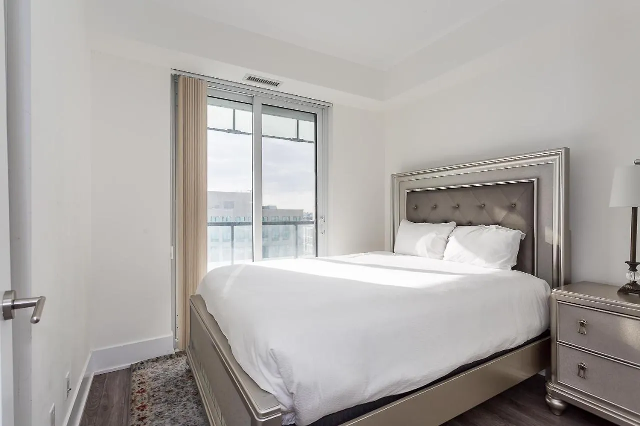 Toronto Rooms And Suites Condos